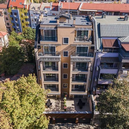 Ldv 13 Apartments Free Private Parking Plovdiv Exterior photo